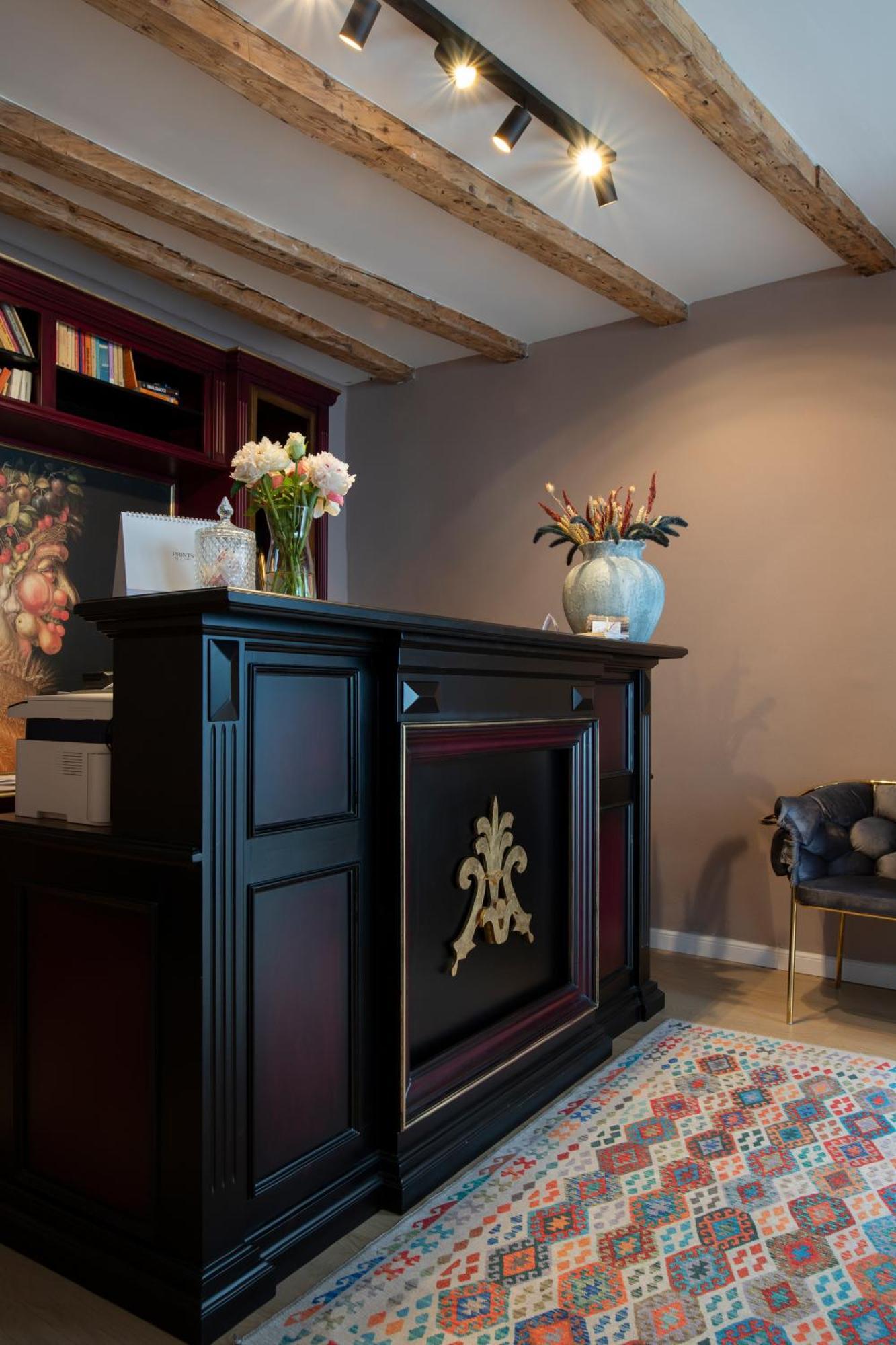 Magister Seven Bed & Breakfast Sibiu Exterior photo