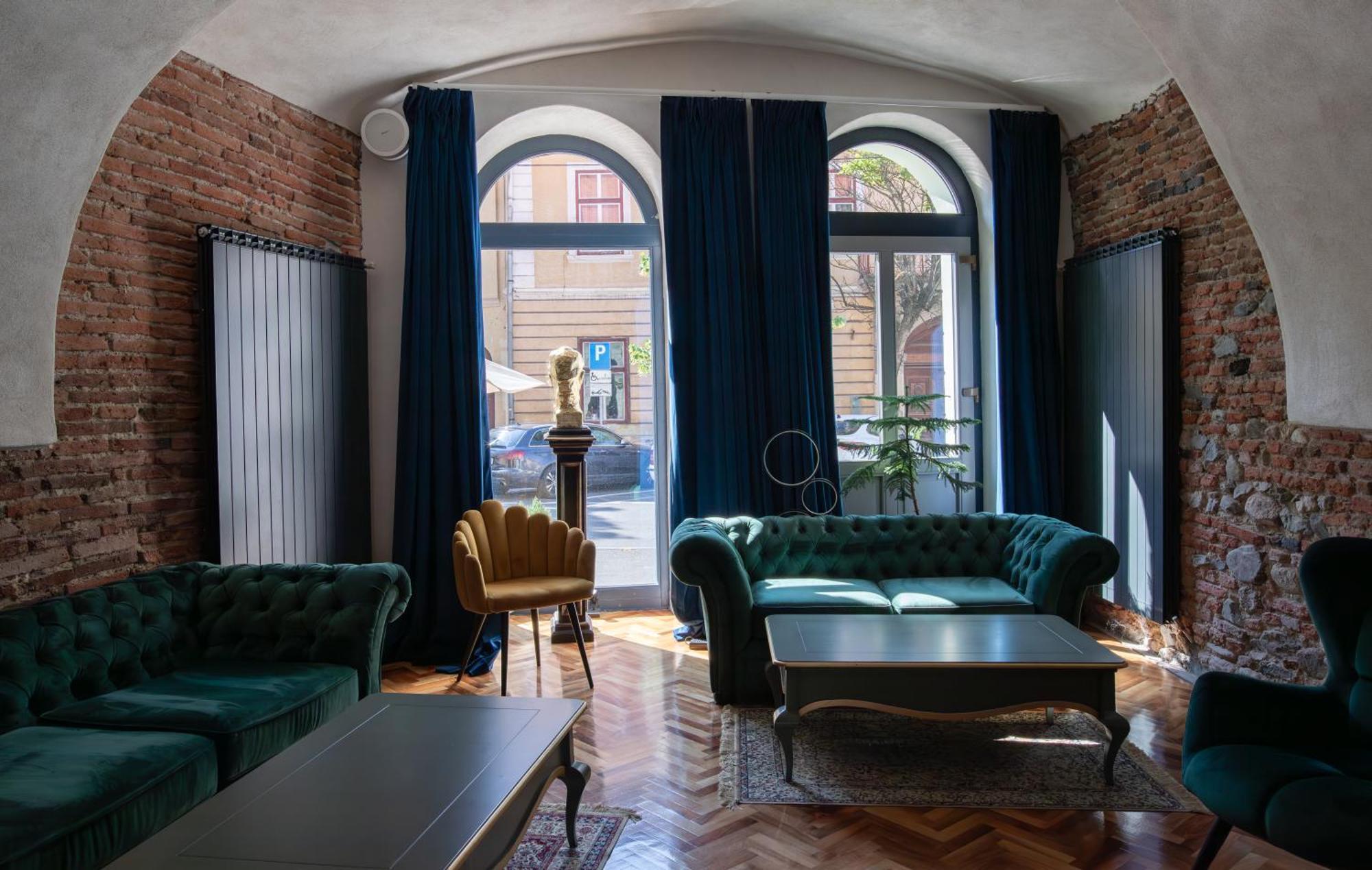 Magister Seven Bed & Breakfast Sibiu Exterior photo