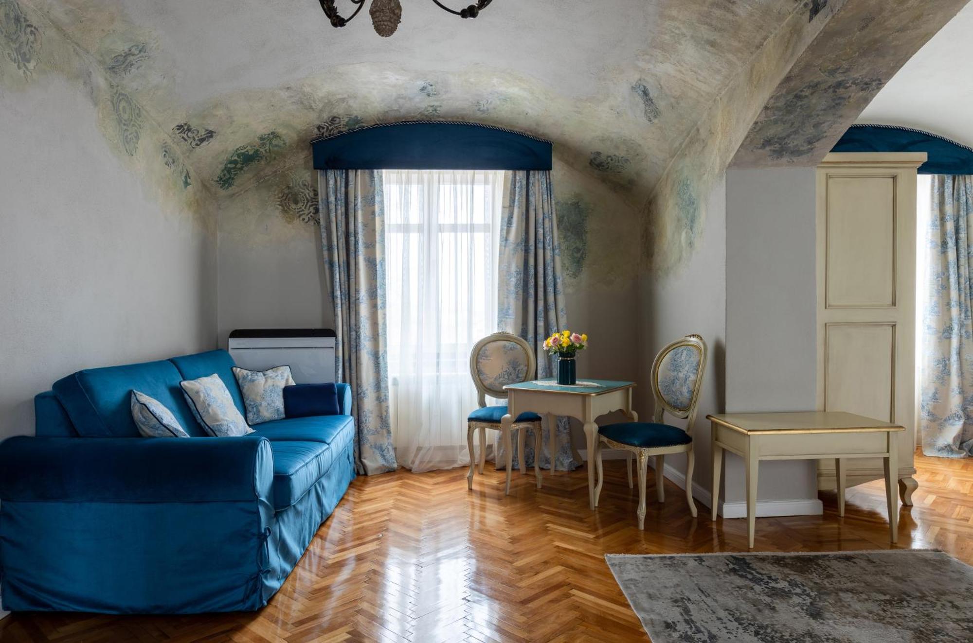 Magister Seven Bed & Breakfast Sibiu Exterior photo