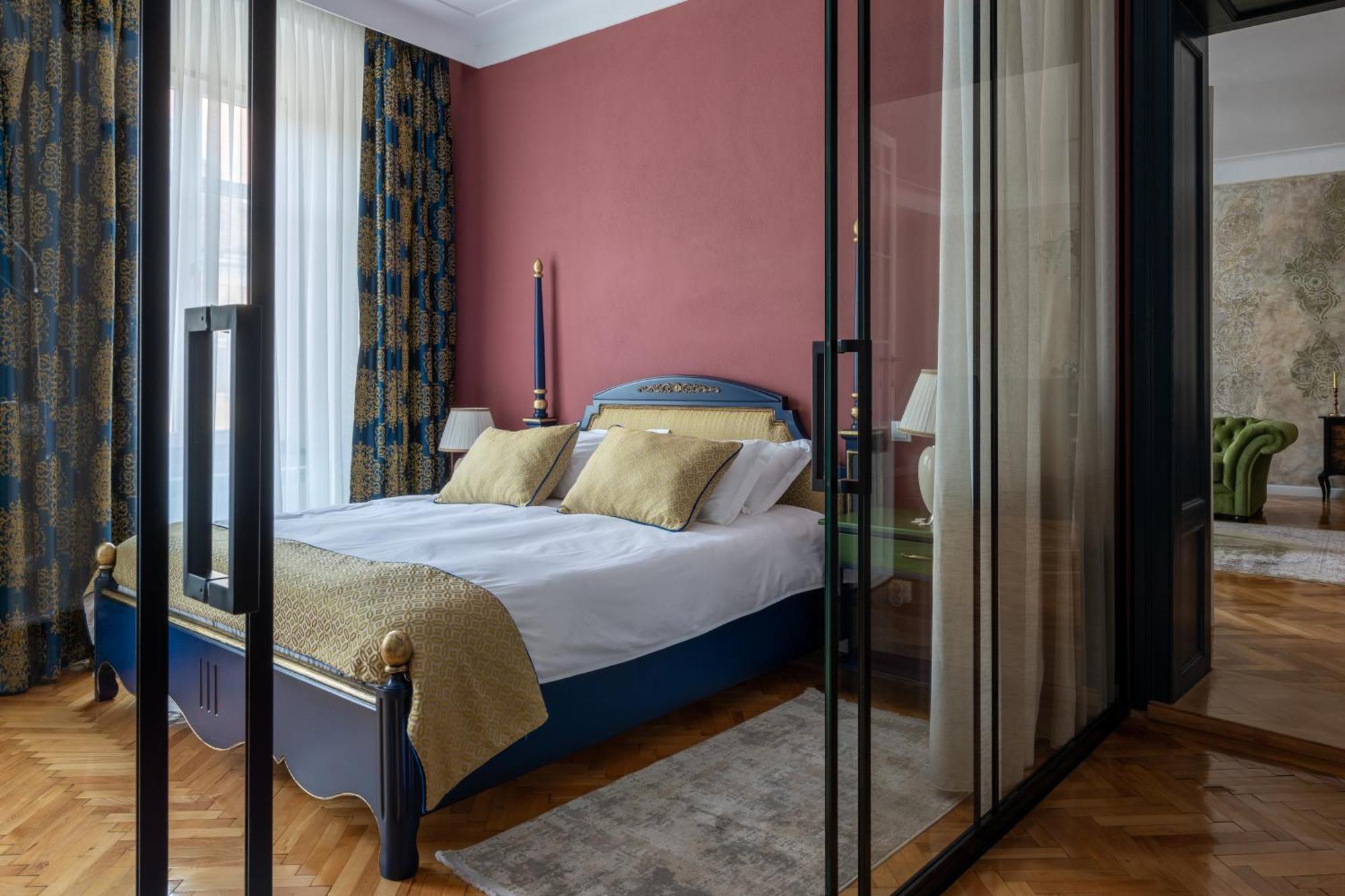 Magister Seven Bed & Breakfast Sibiu Exterior photo