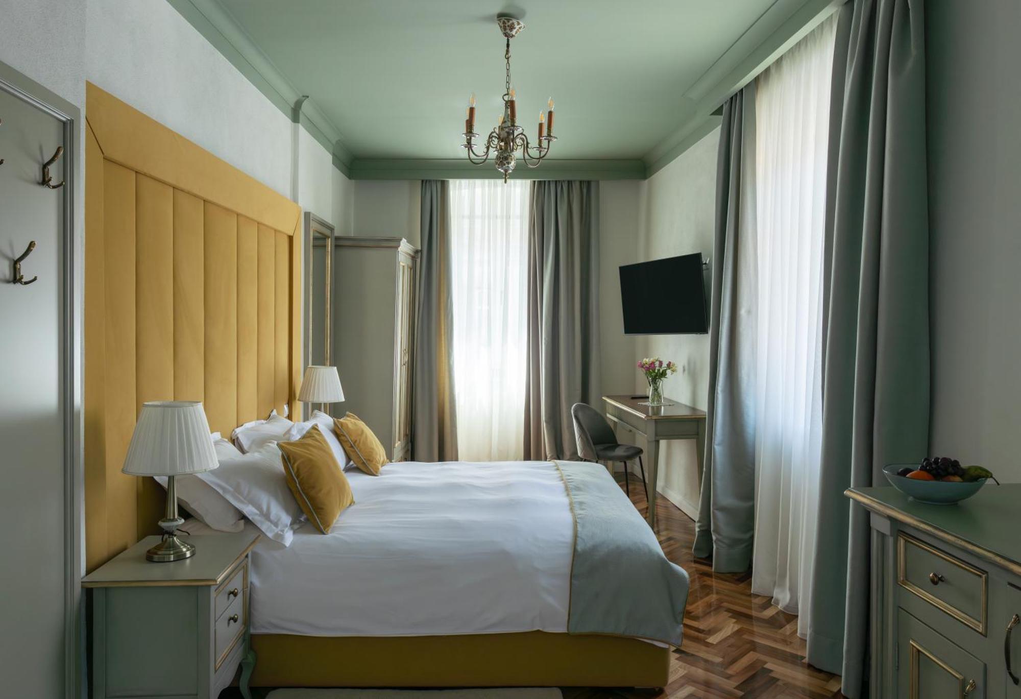 Magister Seven Bed & Breakfast Sibiu Exterior photo